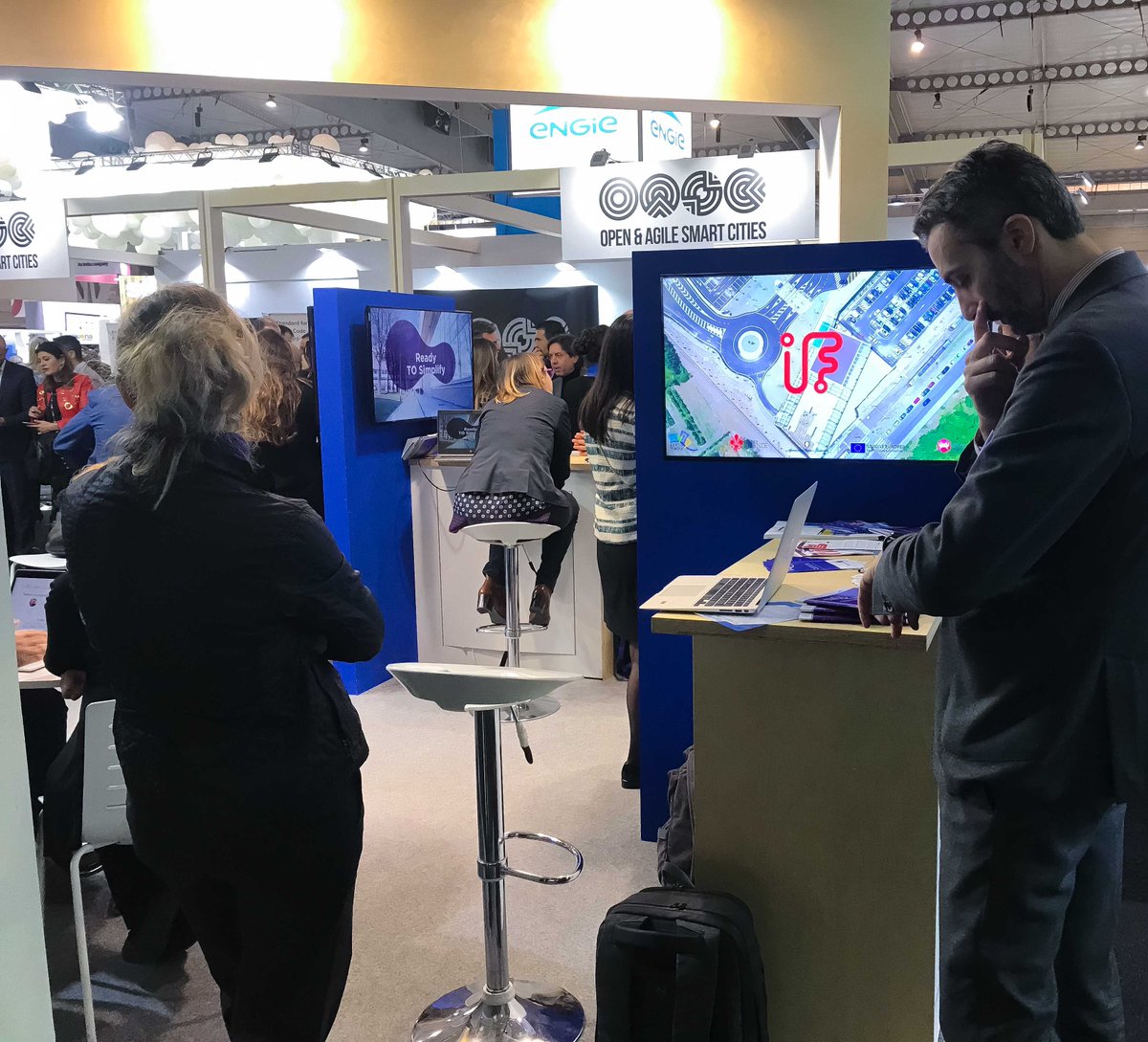 phoops s.r.l. tweet media