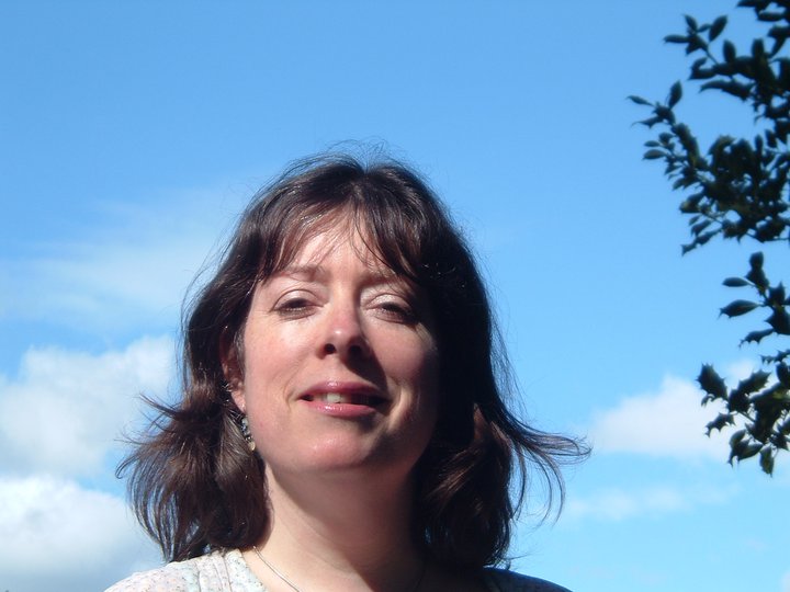 Greenshine bsky.app/profile/greenshinemusic (@greenshinemusic) on Twitter photo Join Mary <a href="/greenshinemusic/">Greenshine bsky.app/profile/greenshinemusic</a> for the chat with Robyn Conway tomorrow, Thurs at 10.45am <a href="/ClareFM/">Clare FM</a> when she'll be talking songwriting, life and the band's upcoming concert with The Diviners <a href="/KennysLahinch/">Kenny's Bar, Lahinch</a> later that evening. Join Mary <a href="/greenshinemusic/">Greenshine bsky.app/profile/greenshinemusic</a> for the chat with Robyn Conway tomorrow, Thurs at 10.45am <a href="/ClareFM/">Clare FM</a> when she'll be talking songwriting, life and the band's upcoming concert with The Diviners <a href="/KennysLahinch/">Kenny's Bar, Lahinch</a> later that evening.