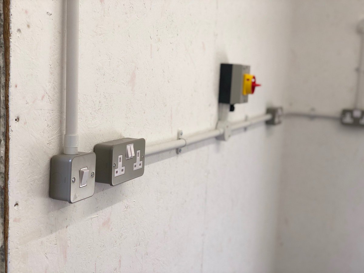 TGElectrics's tweet photo. A fun project to install a supply up the garden to a custom built workshop. Includes power and lighting to customer specification, call us today to enquire about how we can provide these and similar services to your own home project! #electrician #TunbridgeWells https://t.co/0UfAfDA8UW