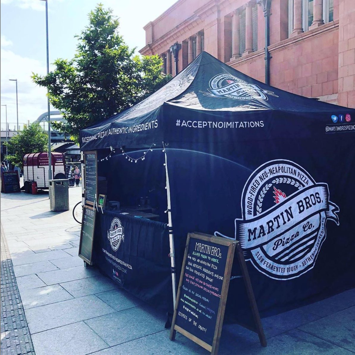 HEFestivals's tweet photo. PIZZA!!
Good news folks, we are happy to announce that Martin Bros. will be at HEFF 2020! The Martin Bros. are a family run pizza company, that will absolutely WOW your tastebuds. Can you guess which of these pizza’s are VEGAN?! 🍕 #HomeEdFestivals #HEFF2020 #HEFFnews https://t.co/SYYZFqhZSj