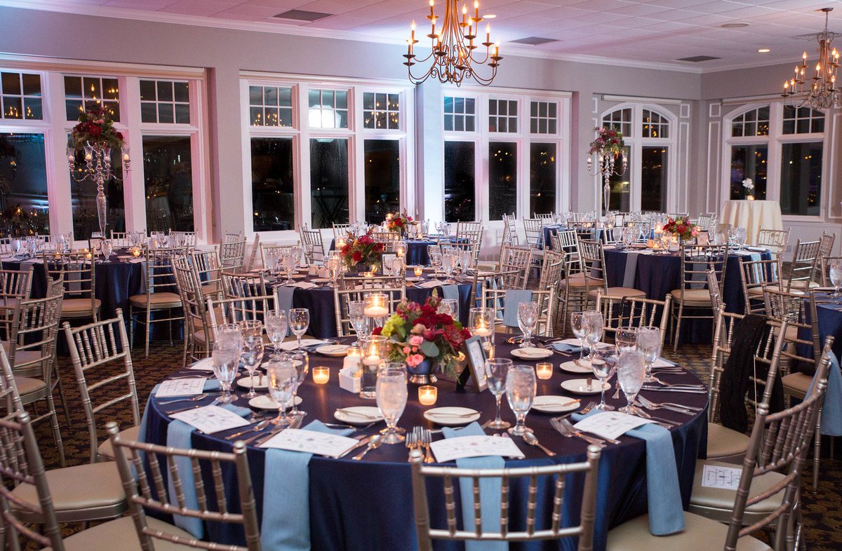 ccc1927's tweet image. Looking for a wedding venue that will turn your dreams into reality? Concord Country Club offers rooms and packages that can carry out any vision. Contact us today to see how we can help you plan the wedding of your dreams. #ConcordCountryClub #WeddingWednesday