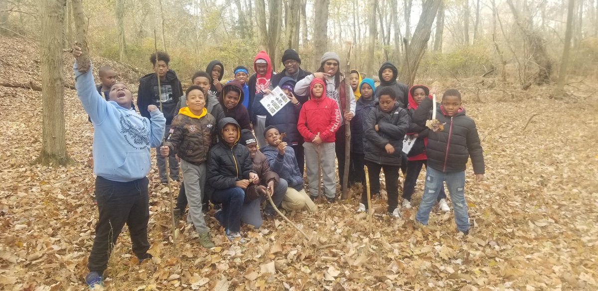 HeyMrMason1's tweet image. Building bonds that&apos;ll last a lifetime #multigrade #brotherhood  #americaneducationweek #AEW
#hemsatnorthbay #funin5th #HEMS #teamcityschools #BacktoSchoolBaltimore #CIRCLEUPCULTURE #wholechild #bmoreme @HazelwoodEMS210 @balcityschools @Aprice01P