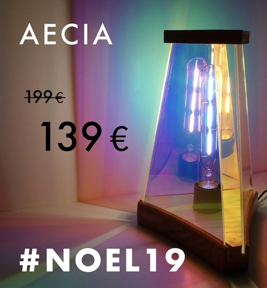 ANNONCE PROMOTION NOËL ! Pour les Fêtes de fin d’année, on a envie de vous faire plaisir chez Wizart Factory. C’est pourquoi nous vous proposons de passer commande avec le code promo #NOEL19, pour obtenir notre lampe Aecia à 139€ (au lieu de 199€) jusque Noël 🎅🎅😍😍