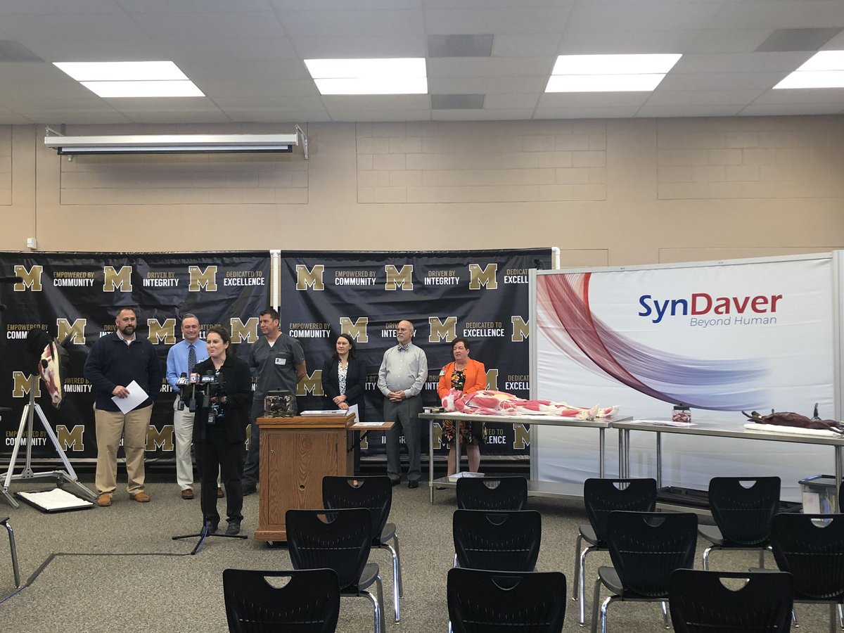 JWMHS_cortier's tweet photo. History being made at JWMHS today! We’re glad to be partnering with Syndaver on providing this innovating opportunity for our students. #SynFrog #History #Innovation https://t.co/xd6Dwz5Uyj