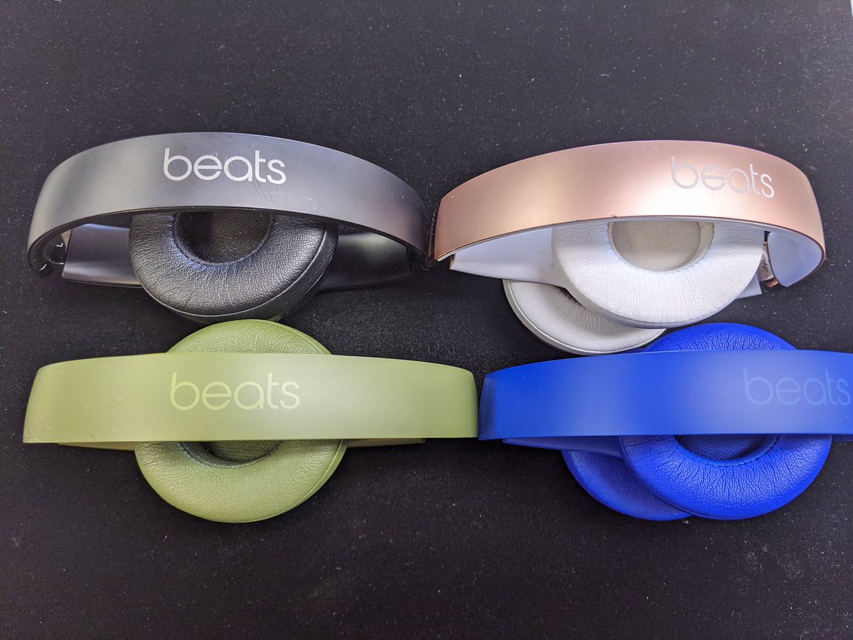 Apple Beats by Dre Solo 3 Wireless Bluetooth Headphones for $99!
.
#beats #beatsforsale #beatsbydre #solo3 #deltonaflorida #pawnshop #wirelessheadphones #musicislife