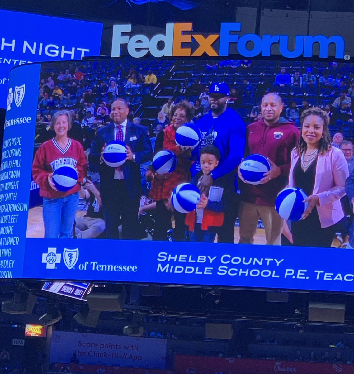 SCSSuptRay's tweet photo. We’re on the GRIND to keep @SCSK12Unified students healthy! 🏀💙 Thank you @memgrizz for recognizing our awesome middle school Physical Education teachers at Grizz Health Night. #BCBST https://t.co/YAbNNsypWZ