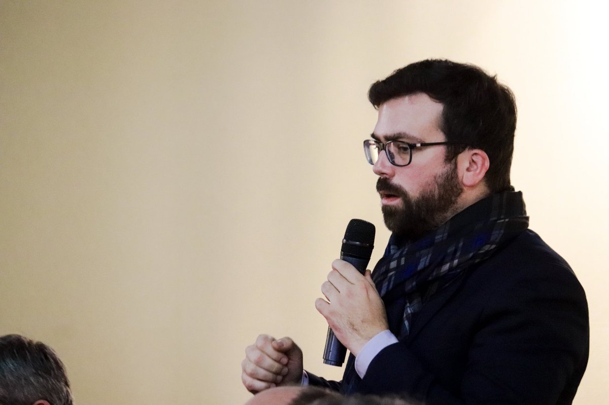 franckriester's tweet photo. En exerçant le mandat de maire, j'ai acquis une conviction : c'est en travaillant avec les élus locaux que l’État peut déployer des politiques culturelles ambitieuses, au plus près des territoires et des attentes de nos concitoyens. 

#CongrèsdesMaires https://t.co/HcilgMP1dP