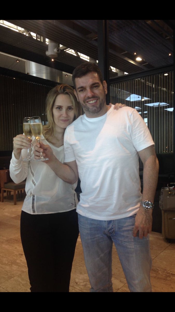 carolfmelo's tweet photo. São tantas coisas pra falar de @alexpadang que nem sei por onde começar. Mas vou resumir em poucas palavras: ético, honesto, batalhador, generoso e com um coração que cabe todo mundo. Tenho muito orgulho em compartilhar minha vida com ele e ver a forma como cuida de toda família! https://t.co/h4V6gWQMIZ