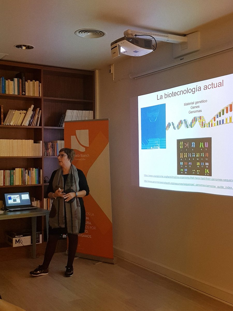 FCanadaBlanch's tweet photo. 🦠¿Cómo nos ayuda la biotecnología a retirar la contaminación del medio ambiente?
👩🔬Nos lo cuenta Emilia Matallana, catedrática de @UV_EG en una nueva sesión de #Conectalks
@CEFIREambitCTEM @GVA_Cefire @Inst_Magnanim @CdCienciaUV https://t.co/gBXIme4NAF
