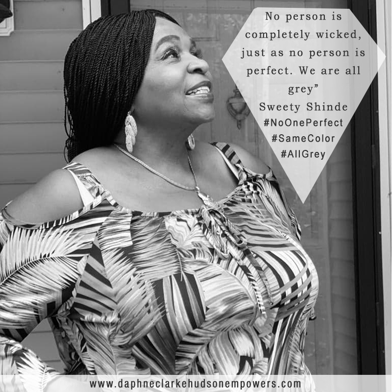 dynamicdaphne's tweet image. #NoOnePerfect #SameColor #AllGrey
#DynamicDaphne