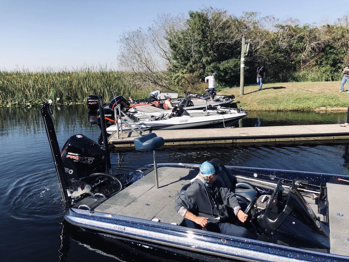 PSbassguide's tweet photo. Hey @bassfisher3k @MattZdrazil recognize this grunt? Wednesday tourney results 1st Place 13.14lbs, #chatterbait โค๏ธ Hydrilla 7ft. ๐ฆ65*, ๐จW 2-5 mph, โ๏ธ57-70, Wanning Cresent๐..#bigtoho double hook-up, partner #tailspin swim.... In attendance: #CharleyHartley #TerrySeagraves https://t.co/LzwoVdmFkO