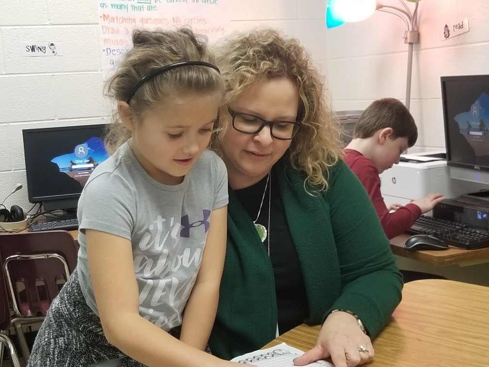 #4 Goal setting with second grade ELA today <a href="/HSpringsSTEM/">Holly Springs STEM</a>. Students need to know how they are doing, where they are going and how to get there. Looks like this young lady is right on track.🙌 <a href="/CCSD_PD/">Prof Dev</a> #ccsdilsimpact #ccsdgoodtogreat