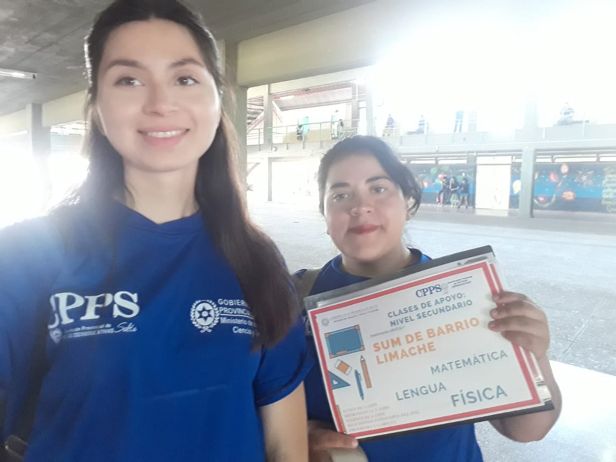 SilvanaAyllon's tweet photo. Clases de Apoyo GRATUITAS en el SUM de Limache #PlayonesEducativos https://t.co/Cu56EOkNmL