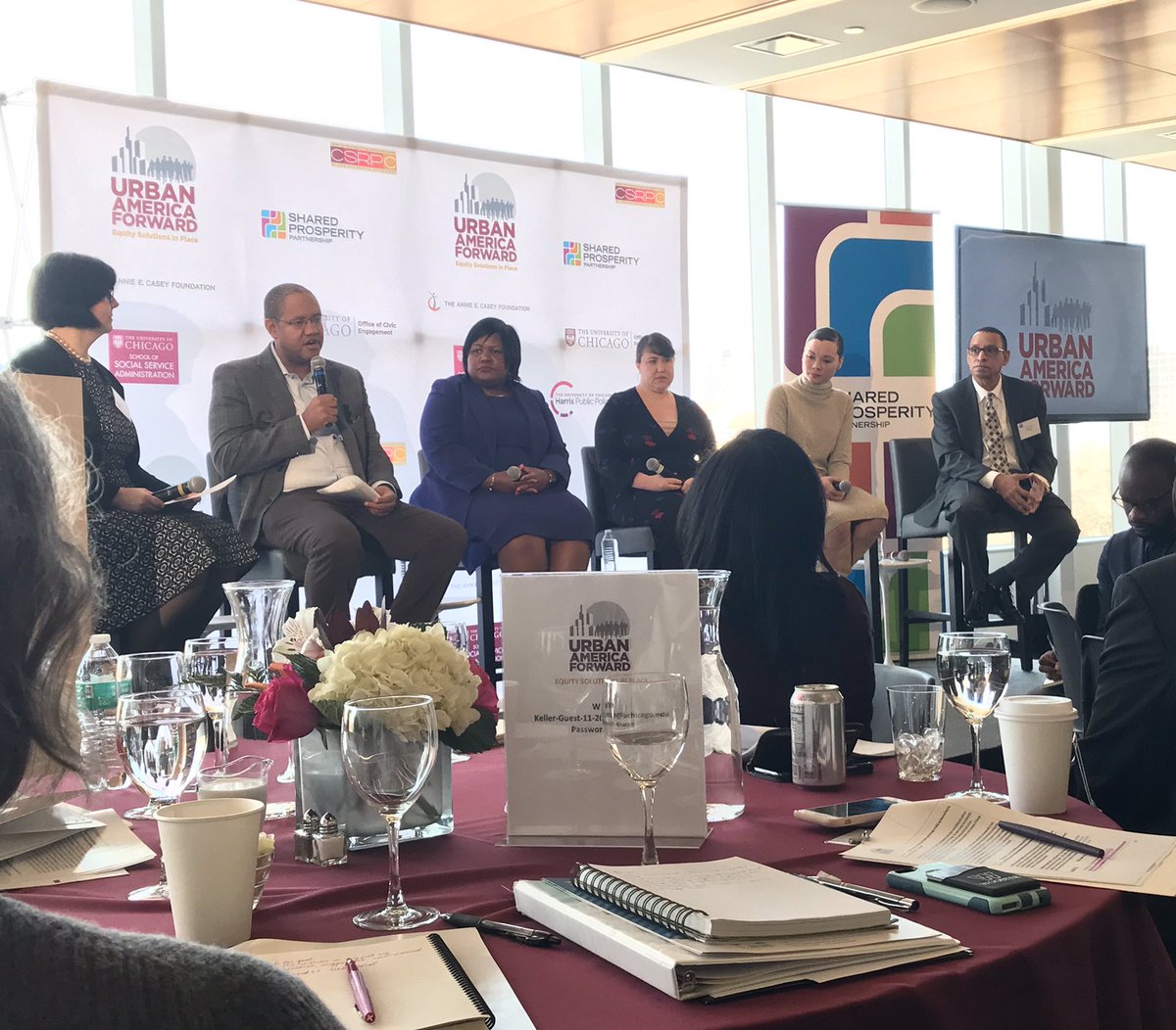 Final panel of <a href="/UChicago/">The University of Chicago</a> #UrbanFwd convening incl some great individuals &amp; orgs incl <a href="/Erika_Poethig/">Erika Poethig</a> of <a href="/urbaninstitute/">Urban Institute</a>, <a href="/StrautMike/">Mike Strautmanis</a> of <a href="/ObamaFoundation/">The Obama Foundation</a>, <a href="/ALWilsonBmore/">Alicia Lynn Wilson, Esq.</a> of <a href="/JohnsHopkins/">Johns Hopkins University</a>, Alyssa Berman Cutler of <a href="/UChiEngagement/">UChicago Civic Engagement</a>, <a href="/McClainB_KC/">M. Bryant Macklin</a> &amp; <a href="/Citibank/">Citibank</a>. #SP2cities <a href="/kresgecities/">Kresge American Cities</a>