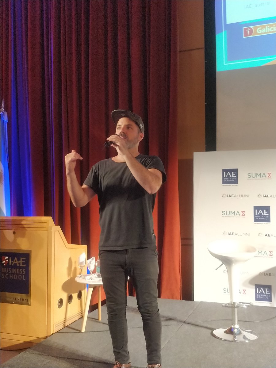 IAE Business School tweet media