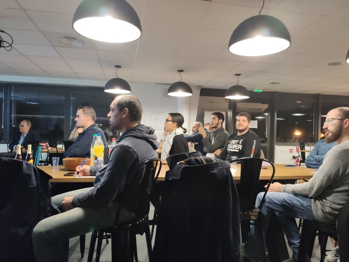 golangmarseille's tweet image. Tout le monde est concentré !
