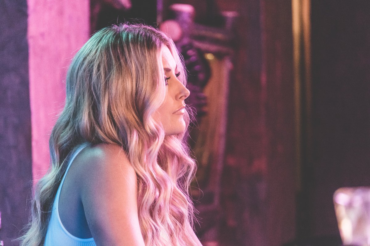 Thank you <a href="/iHeartCountry/">iHeartCountry</a> for premiering our #WhatchaDrinkinBout music video today!! And boy howdy do we have Easter eggs in this video… find ‘em all and you might get a pony… or a bottle of whiskey… or a hug. Watch here: ihr.fm/2O6tKvx 🥃