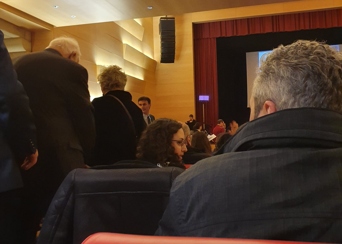 rafavidalperez's tweet image. Listo para escuchar a un premio Nobel - Tomas Lindahl ... no se puede todos los dias. Gracias @JorgeMiraUSC @UniversidadeUSC
#programaConCiencia @PazodeRaxoi