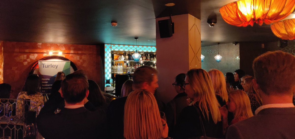 Buzzing atmosphere <a href="/Dirtymartiniuk/">Dirty Martini</a> for <a href="/wiplanningyorks/">@WiPlanningYORKS</a> birthday party. Thanks <a href="/turleyplanning/">Turley</a> for sponsoring! @WomeninPlanning 🍸🎂
