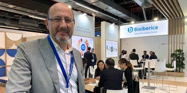 🗞️ Our R&amp;D Director Javier Velasco: "There is a clear subset of patients with persistent symptoms despite following a standard synthetic #thyroid treatment. Our new natural thyroid API targets this unmet need" ow.ly/xrsc30pTV7j via <a href="/manchempharma/">ManufacturingChemist</a> #innovation #pharma