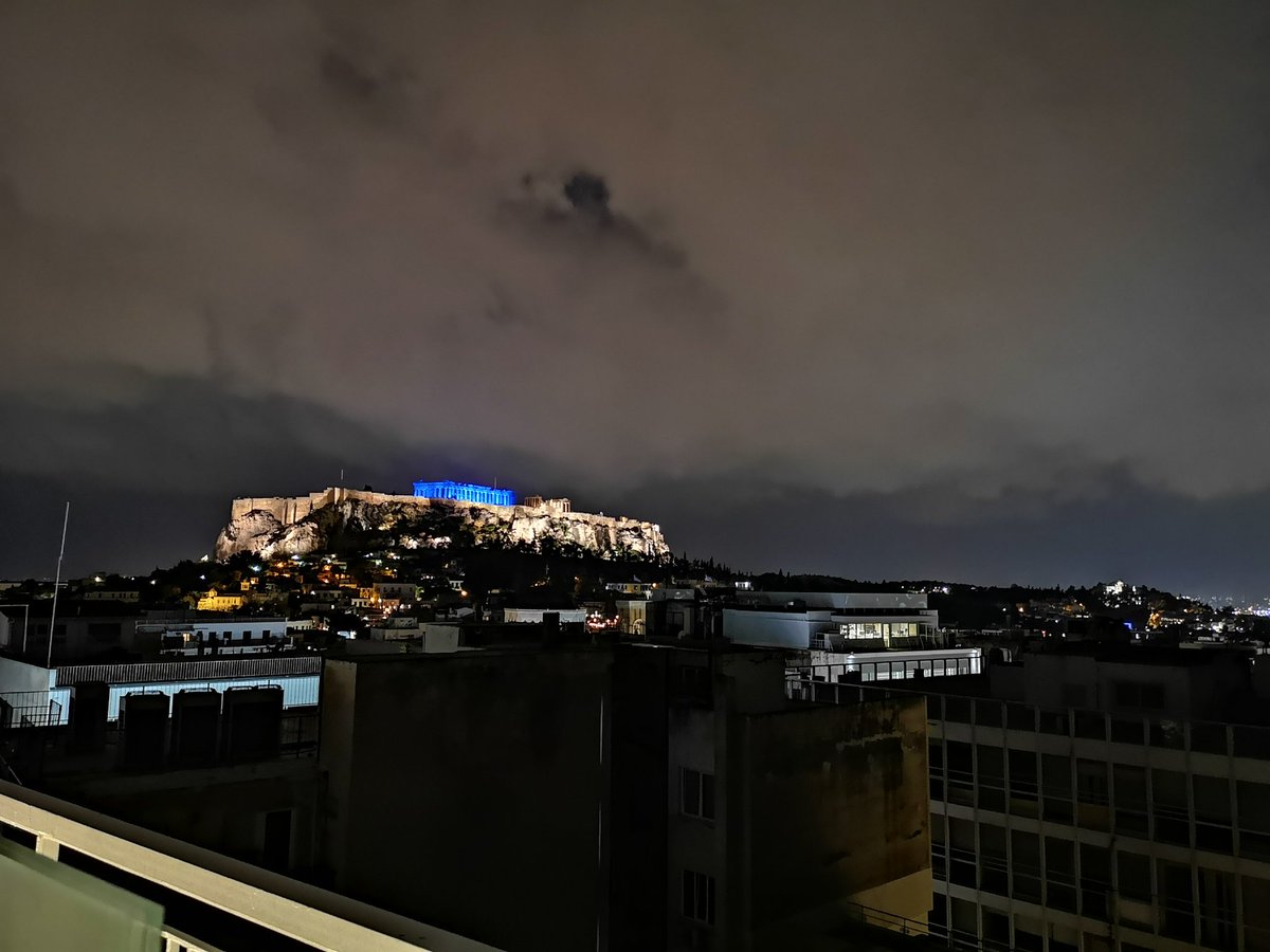 Just arrived in Athens for a two day workshop organised by @EU_ENV looking at mitigating anthropogenic disturbance of seagrass. Could do worse for a view #seagrass #thinkocean