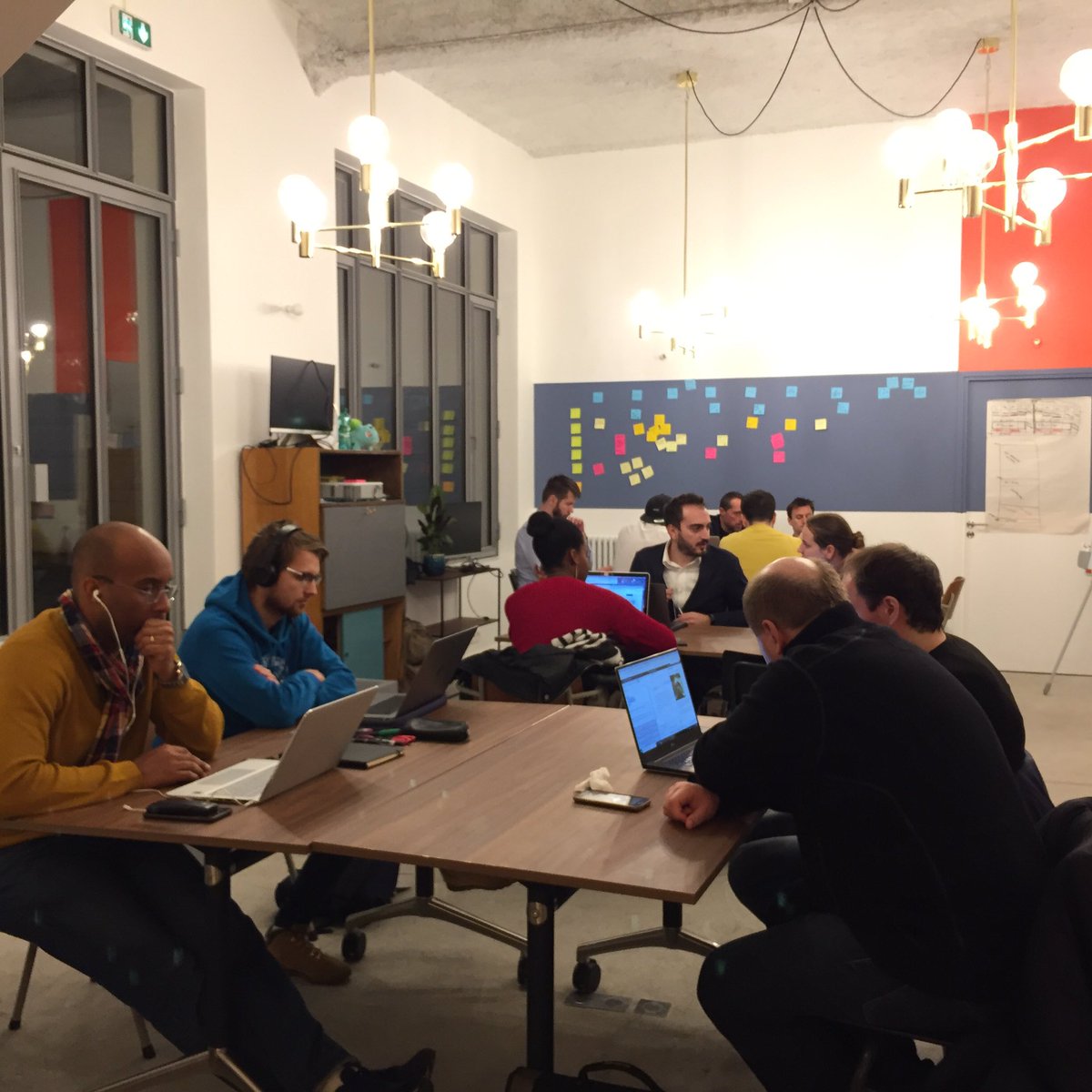 freeCodeCampPAR's tweet image. Super meetup ce soir avec plein de nouvelles et nouveaux campers @freeCodeCamp 👩🏻‍💻👨🏻‍💻🏕 et un grand merci à @school_ada qui nous accueille une nouvelle fois 👋 #freeCodeCamp #freeCodeCampParis #fCCParis @MeetupFR #meetup #code #coding #adatechschool