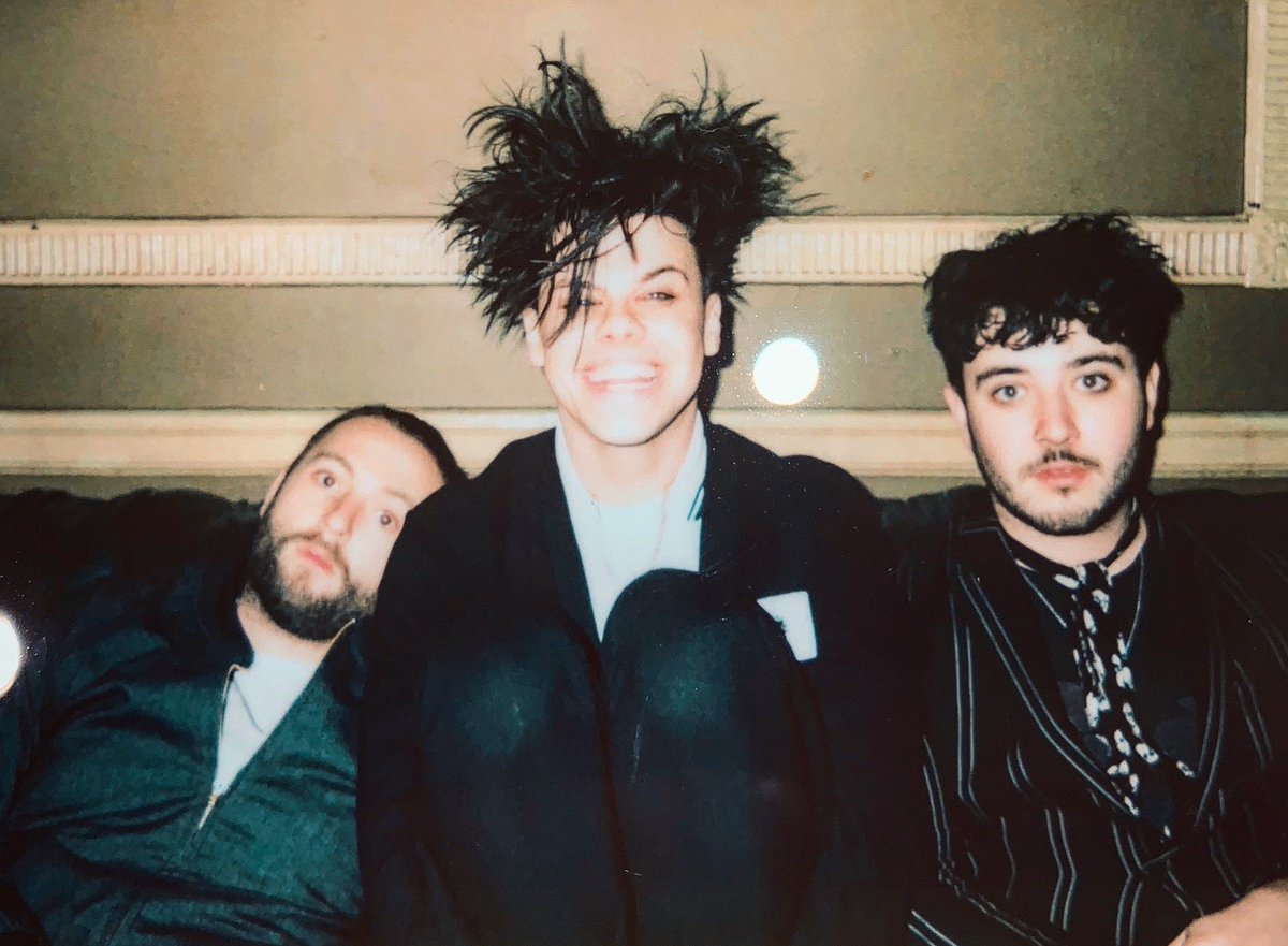 yungblud's tweet image. home sweet fookin home 🖤🖤🖤🖤🖤🖤🖤🖤🖤🖤🖤🖤🖤🖤🖤🖤🖤