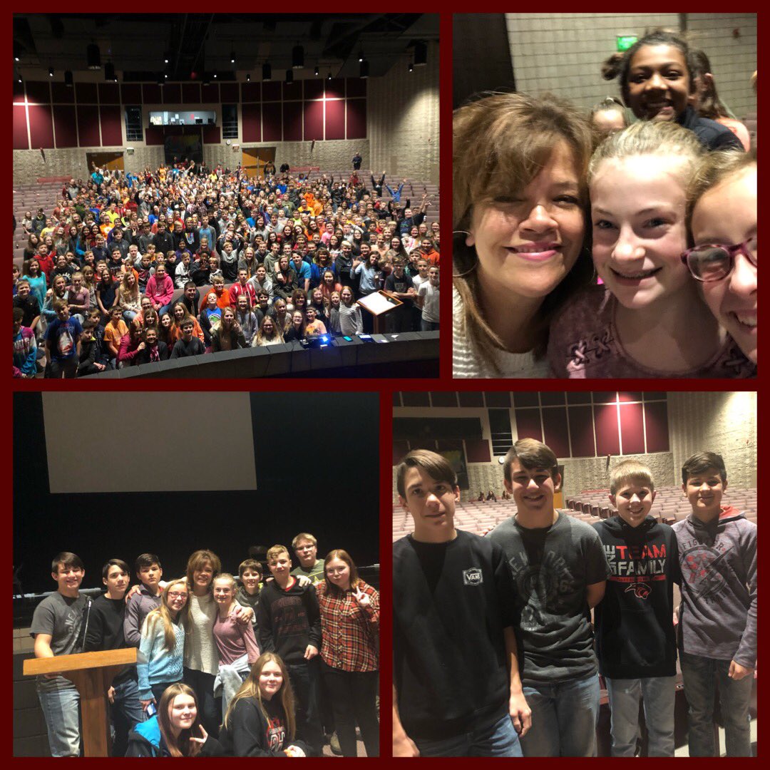 LAStewartTweets's tweet image. Had a fabulous #MIC2BK Convocation with the students and staff at Prairie Heights MS today! So fun!