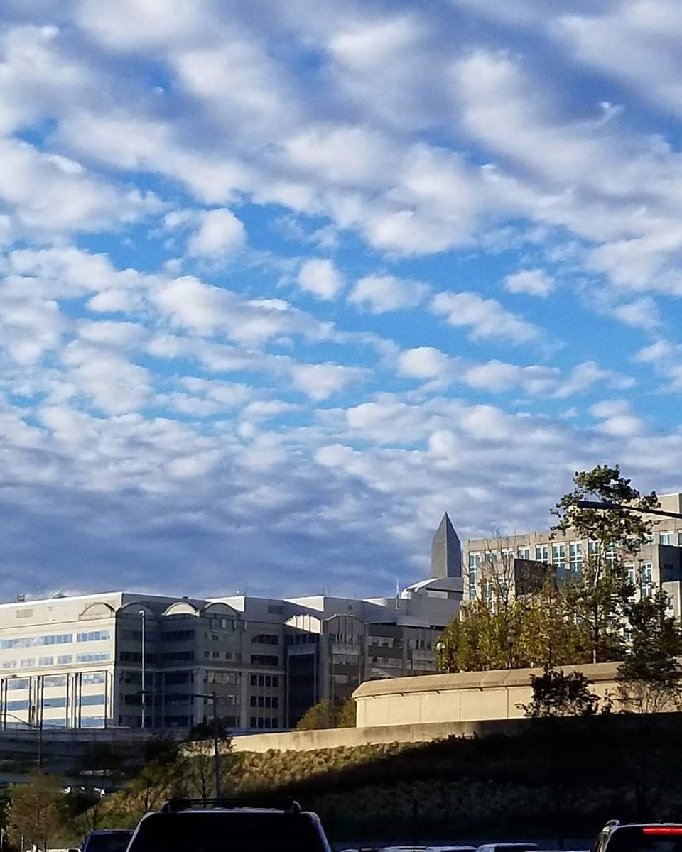 #skylovers #photography #skyphotography #skyscape #thewharfdc #bluesky #nature #outdoor #travel #beautifulscenary #photooftheday #washingtondc