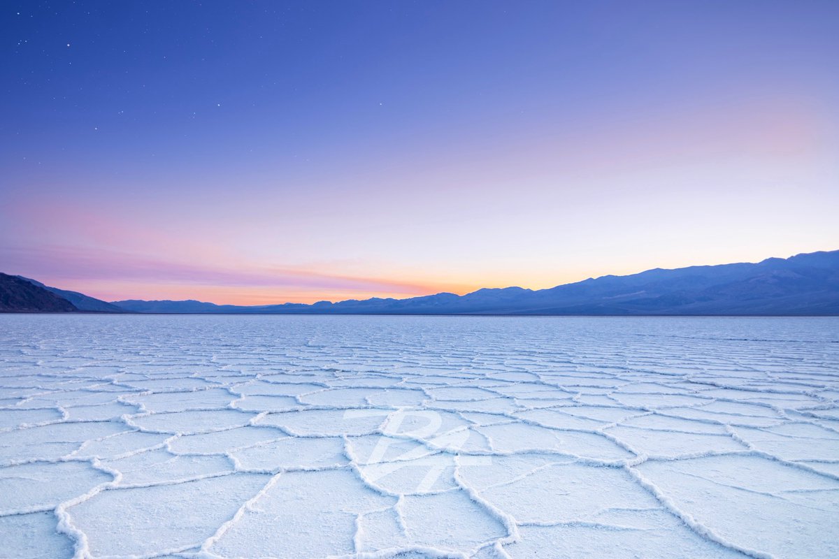 Badwater Basin, Death Valley. #photography #photo #photooftheday #sunset #deathvalley