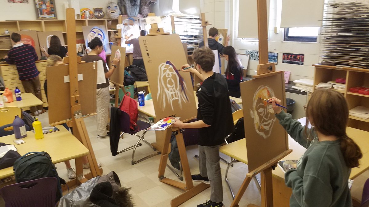 Ended my day with this sensational group of artists down in room 056.  I'm excited to see how these Fauvist-inspired portraits come out. #yourportraitsmatter