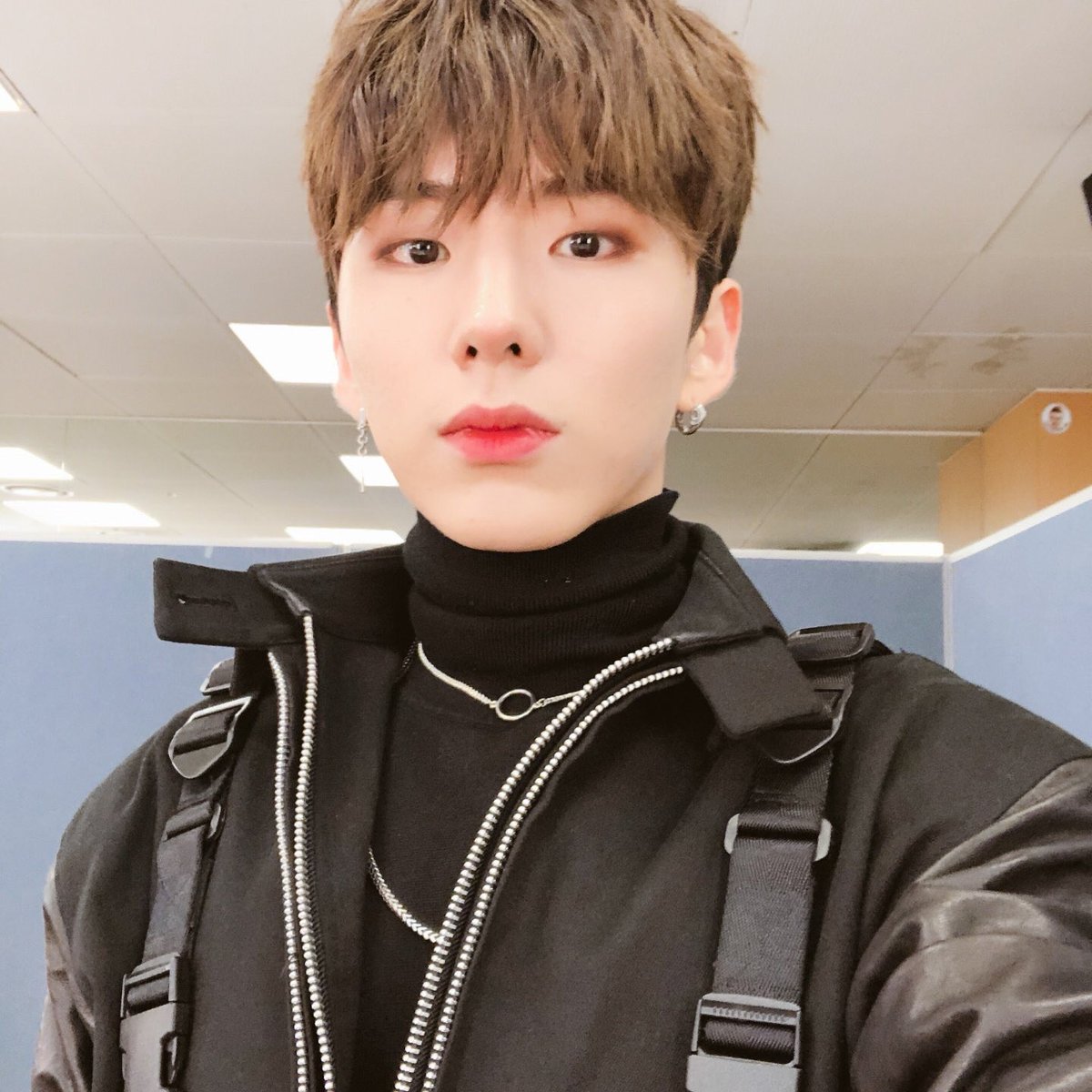 ykhactivities's tweet photo. i apologize for not being active but remember that kihyun’s birthday is tomorrow so please show him all our support and love !! https://t.co/kfl40tbugD