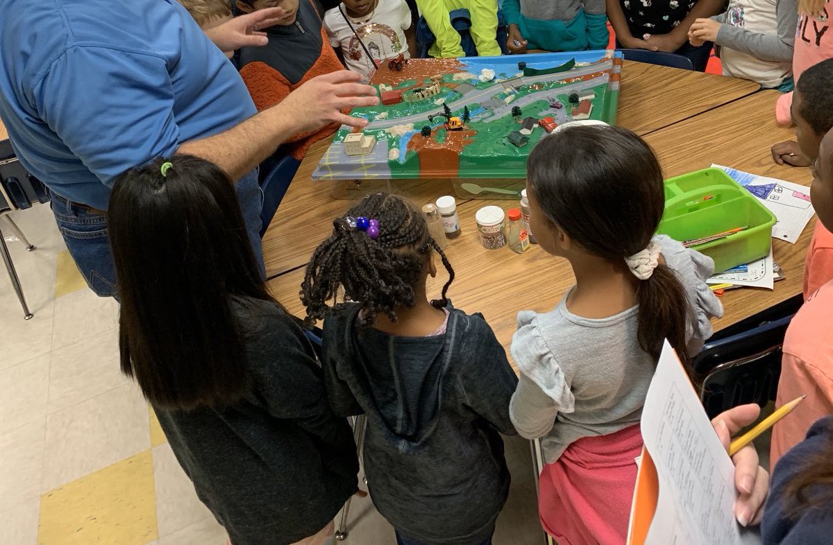 ATPiotrowski's tweet image. Career Day Part 1 was a BLAST! We had over 13 presenters share with our K-2 students and it was AWESOME! Ready for Round 2 tomorrow with grades 3-5! #careerday #powerofthepride #oneccps @MChristian_ES