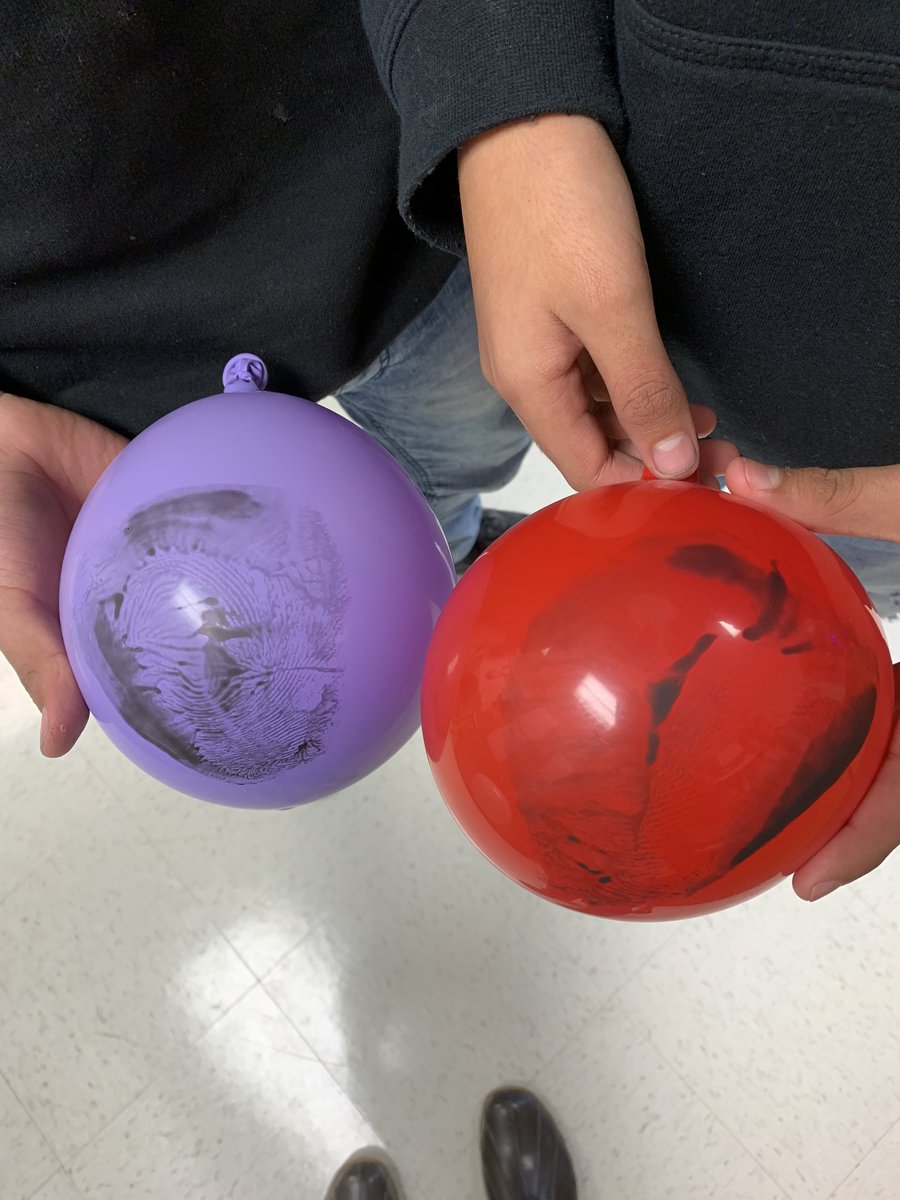 KLowTeaches's tweet photo. “They use biotechnology in forensics?! That’s so cool!!!” 8th grade students got to see each of their unique fingerprints as we begin our forensics unit🔬🧬🔎 #TeamKidsFirst #CTERules #TeachAg https://t.co/MG2zai1Ph4