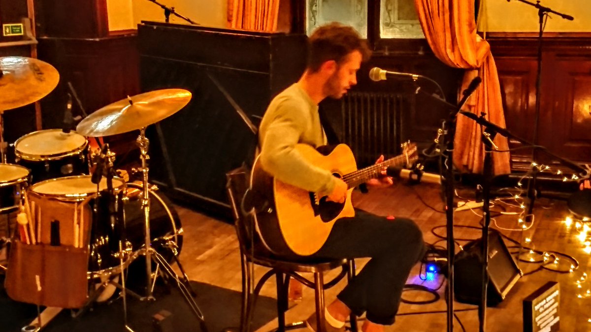 SofarGlasgow's tweet image. Onto act two of the evening - the superb Jack McLuckie of @TheseWB! #jackmcluckie #glasgow #sofarsounds #sofargla #sloans