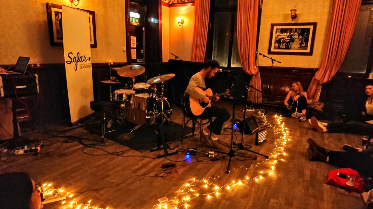 SofarGlasgow's tweet image. Onto act two of the evening - the superb Jack McLuckie of @TheseWB! #jackmcluckie #glasgow #sofarsounds #sofargla #sloans