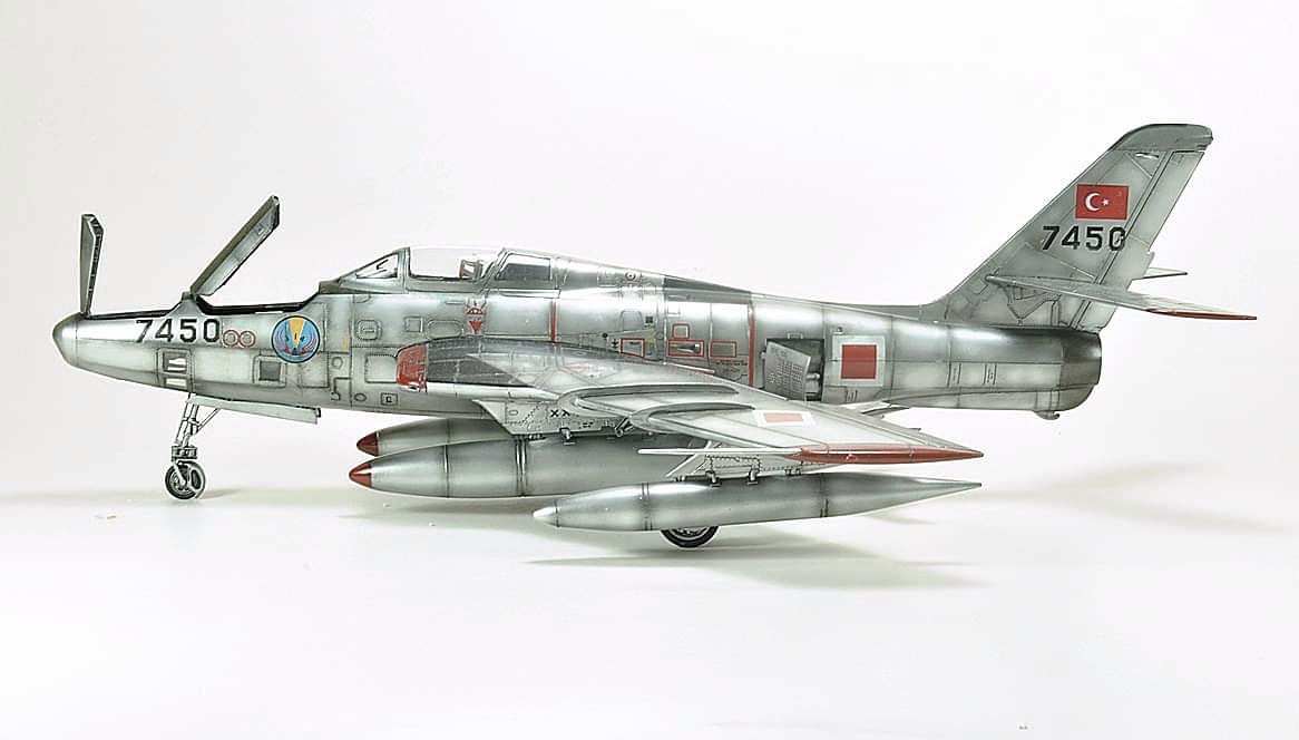 TahirOzcivan's tweet photo. Tan Model 1/48 scale RF-84F Thunderflash - Turkish Air Force
#148scale #turkishairforce #thunderflash #rf84 #hobby #fighter #Jet #scalemodeling #tanmodel https://t.co/9yFddsZFVC