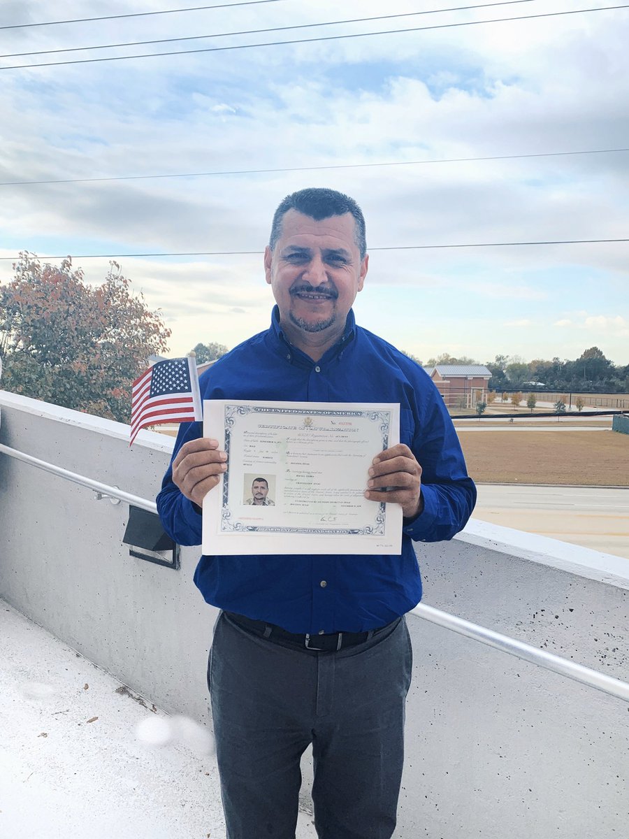 Selena_Sierra's tweet photo. So happy today! After 30 years of residing in this country, my dad passed his citizenship test and was sworn in as a United States citizen. I’m proud of your humble beginnings and I’m even more proud of you today. I’m grateful to have such a hard working dad. I love you! 🇲🇽🇺🇸 https://t.co/XQ1n7lH7WP