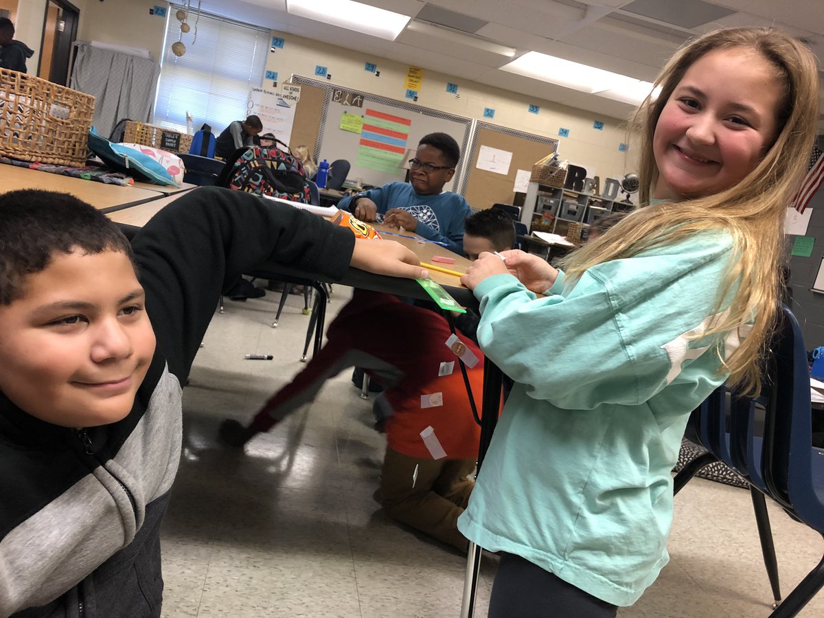 TheRossRoom's tweet photo. How strong is your hair? That’s the question we investigated today! We had so much fun with this 3 Act Task, and we learned a lot! Our hair is stronger than you might think! @mcrorie_AIMHIGH @FreyFlames @fakfamily @WilliamHDryden @CobbMathDept https://t.co/SAIf2eo5rC
