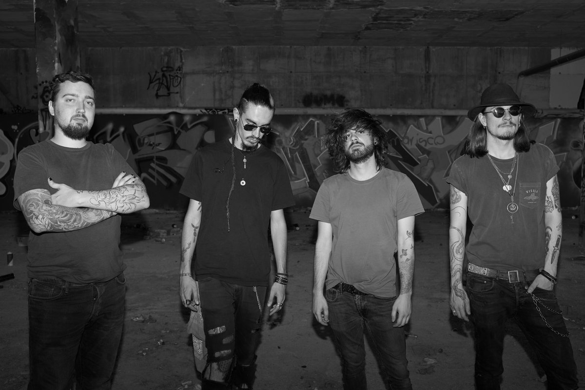 Sacred_Wolves's tweet photo. Se viene el último concierto del año. Estará especialmente dedicado a todos quiénes colaborasteis en el crowdfunding. Anuncio inminente. Stay tuned 📻
#SacredWolves #Sacred #Madrid #BOARS https://t.co/8jZMyI7WbO