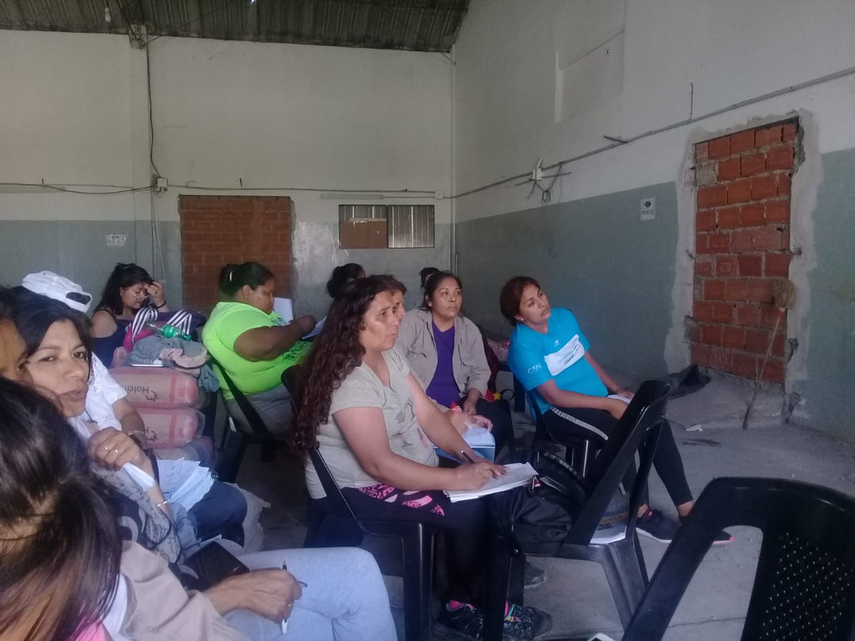 Titulares de #HacemosFuturo #Salta, en la capacitación con la  Fundación <a href="/UOCRA/">UOCRA</a>,  en el curso de #Instalacion Sanitaria hoy Tanque Reserva
#Inclusion #Competencias #habilidades
<a href="/MatiasKelly/">Matías Kelly</a> 
<a href="/gabyreal1/">Gabriela Real</a> 
<a href="/FacuRomeroSalta/">Facundo Romero Arias</a> 
<a href="/Sylvia23b1/">@Sylvia23b</a>