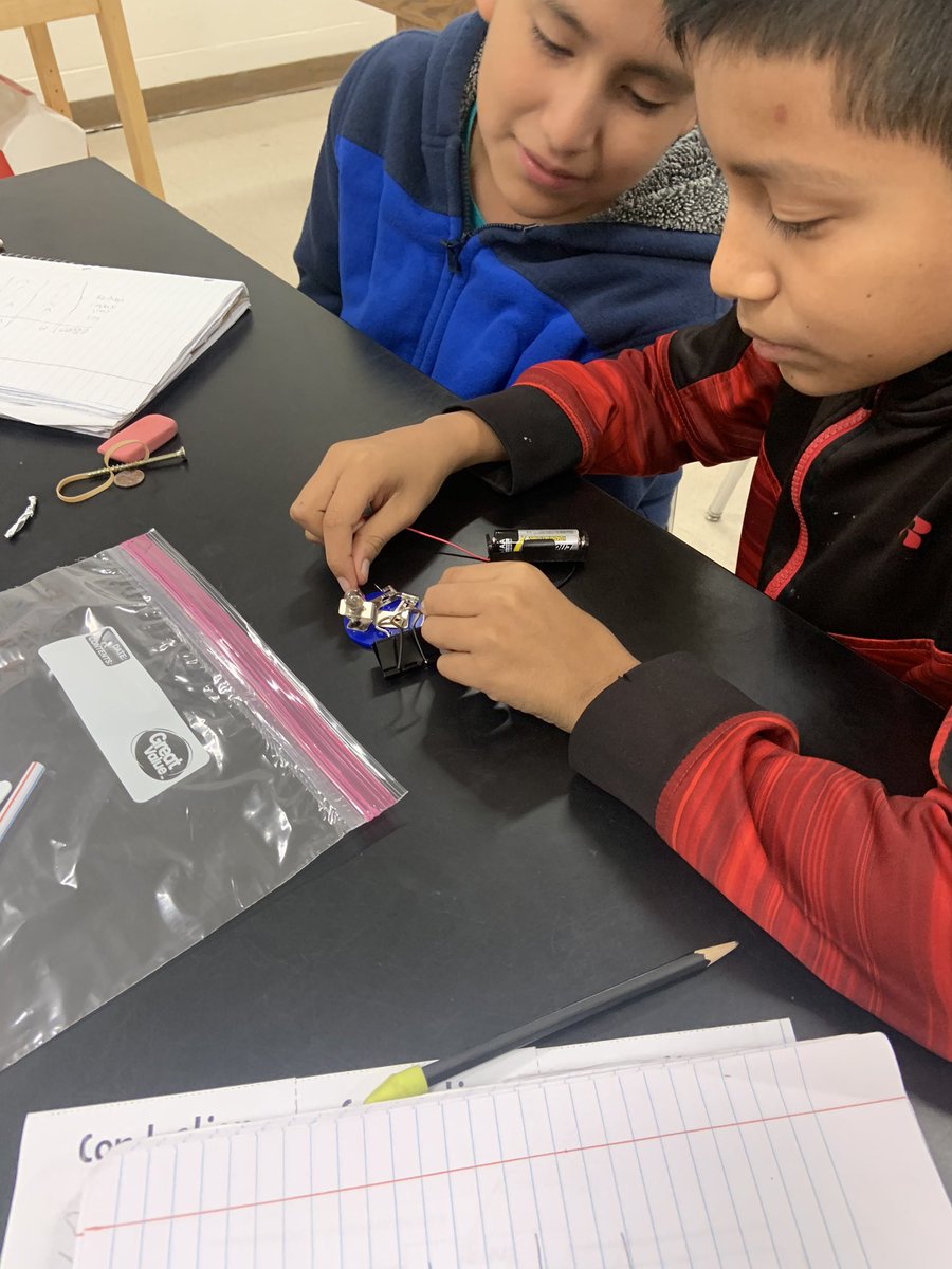 Testing materials for conduction. 
<a href="/TGuentensberger/">Todd Guentensberger</a> 
@DPS_science 
<a href="/DurhamPublicSch/">Durham Public Schools</a> 
<a href="/CIBLEARNING/">CIBL</a> 
#CIBLscienceDPS