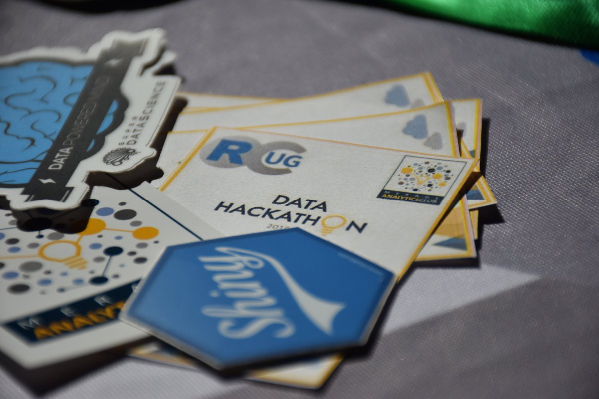 UCIrvine_MBA's tweet photo. The Merage School was proud to partner with #OCRUG to host the second annual #Hackathon! #MerageMSBA students had the privilege to not only volunteer, but also collaborate with other OC-based data scientists, enthusiasts and hackers of all levels.
PC: Sameer Rathi, MSBA '20 https://t.co/rLqNLsrrJF