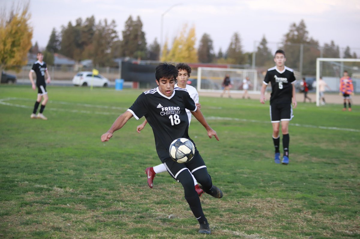 thefeather's tweet photo. Three of four FC teams defeated Orange Cove yesterday, Nov. 19. Boys b-ball won, 69-50; girls b-ball lost, 46-21. In soccer, the boys won, 1-0, in OT while the girls scored a 5-1 win. #FCsoccer #FCbasketball #thefeather @fresnochristian https://t.co/8JZslxhiuc
