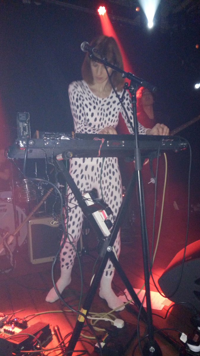 Vanishing Twin in <a href="/ParadisoAdam/">Paradiso Amsterdam</a> gaat richting <a href="/stereolabgroop/">Stereolab</a>