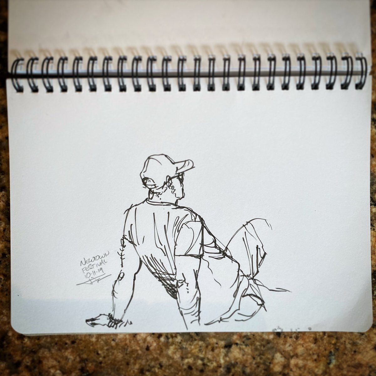 An audience member at a @SCABZARESHIT set at Newtown Festival earlier this month. #gigsketch #gigsketchers #gigsketches #gig #livemusic #indiemusic #ausmusic #australianmusic #aussiemusic #australianmusicscene #ausmusicscene #aussiemusicscene #sydneymusic #sydneymusicscene #scabz