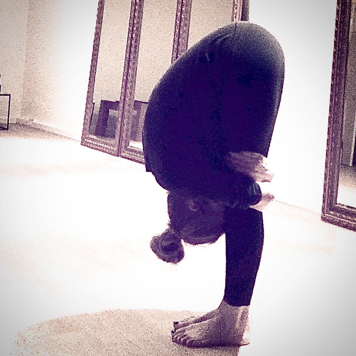 mette_angel's tweet image. They “bend to my will” 🎶
At least while I am in charge.
#pilatesteacher #endofclass 

youtu.be/Yc3q0502l4o