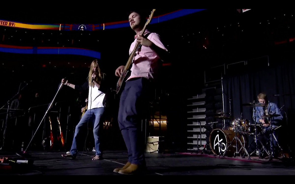 This Friday, catch our only show this month at <a href="/YellowheadBeer/">Yellowhead Brewery</a>, we've only got a few tickets left so get them before they're gone! <a href="/SparrowBlueBand/">Sparrow Blue</a> <a href="/kingbullmusic/">KINGBULL</a>  <a href="/flashback/">flashback</a>

#yellowhead #brewery #sparrow #blue #king #bull #flashback #rock #Alberta #yeg #edmonton #jasper #live