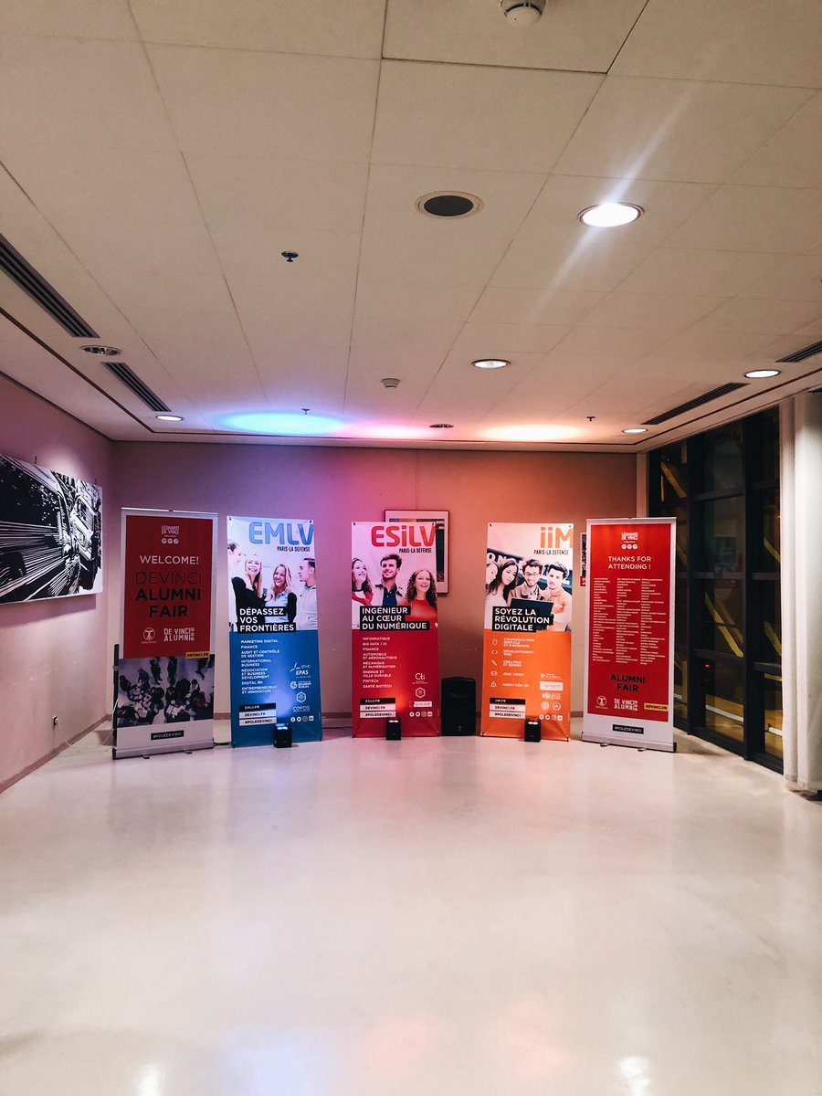 mariontonard's tweet photo. Belle soirée #Alumni à la rencontre des étudiants du @poledevinci et des anciens élèves des trois écoles du pôle @IIMparis @ESILVparis @EMLVparis pour présenter @FYTEasily @MorganPhilips et mon parcours. #PULV #IIM #EMLV #ESILV #Marketing #Digital @DevinciAlumni #AlumniFair https://t.co/XGbPZmBiFS