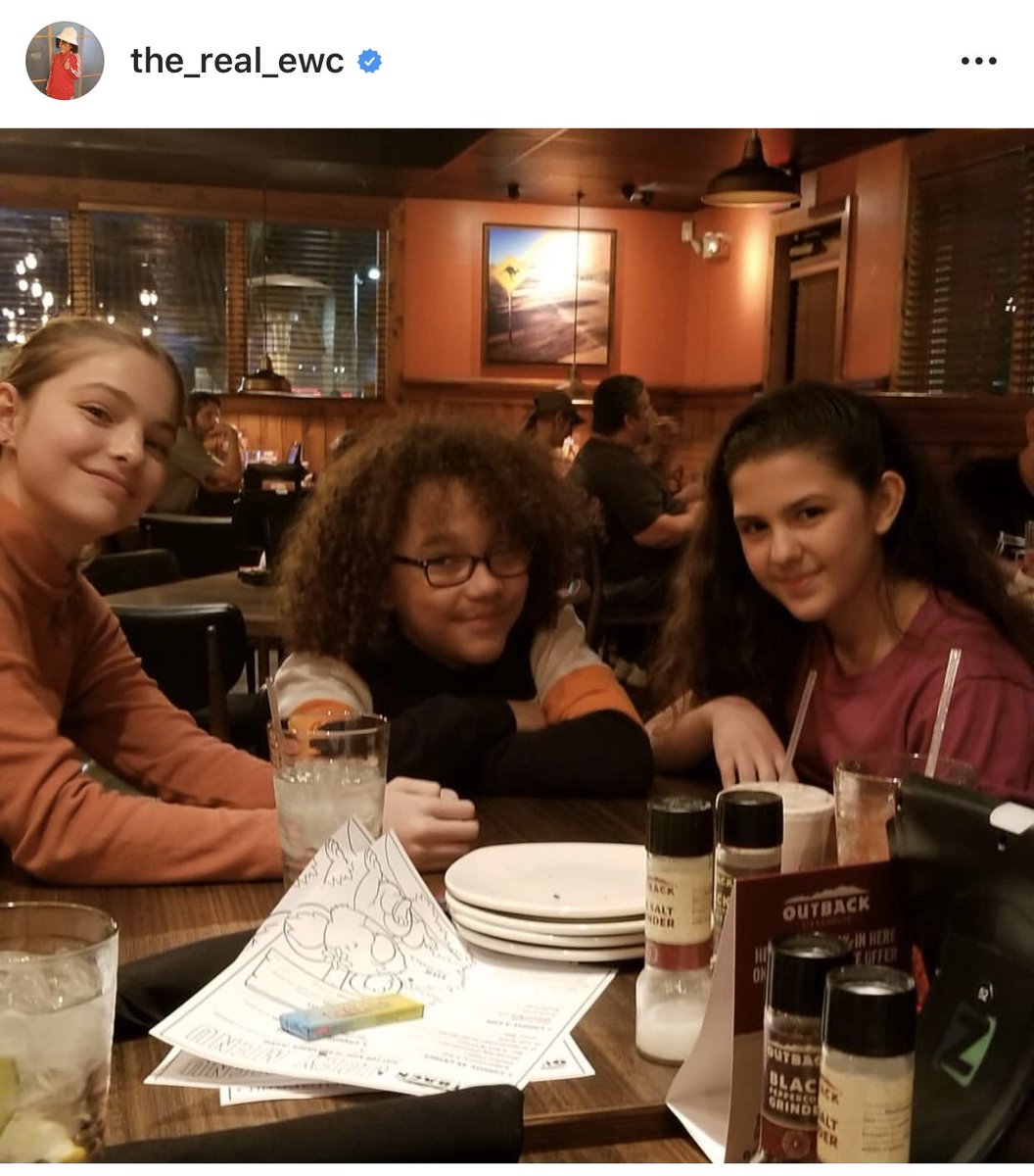 EwcThe's tweet photo. When you get to work w/such amazing peeps you love hanging even when the work day is done! Thanks Paulet and Isabel for dinner at @Outback
#setlife #realfriends #mixedish #johanjohnson #wearefamily #outback #goodtimes #steak #dinnertime #thanksmom #yummy #letsdoitagain #costars https://t.co/8BiTUshuAM